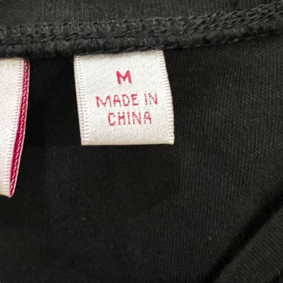 Quacker Factory Women’s Top M Black Celestial V-Neck Long Sleeve Stars Moon - Picture 5 of 10